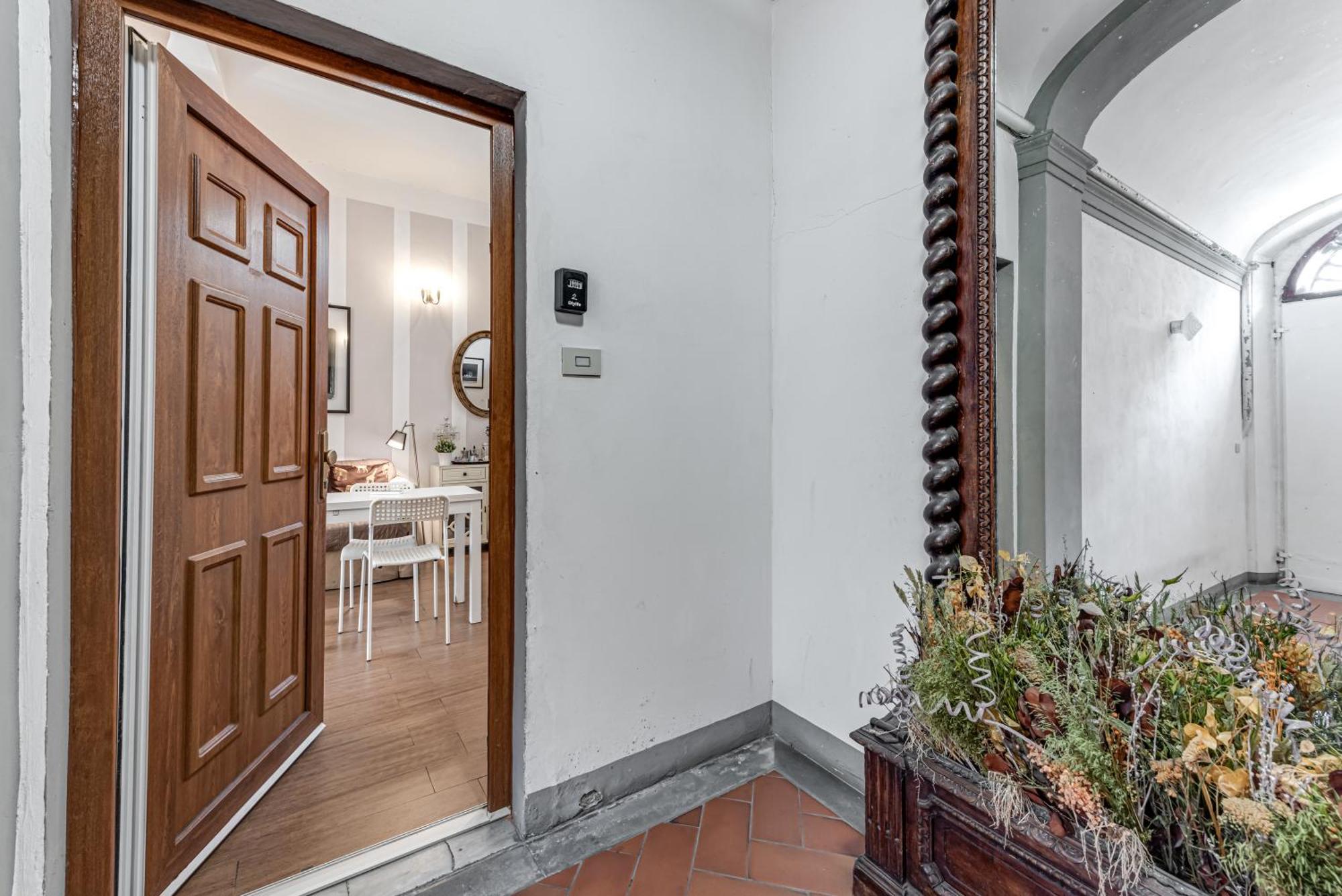Cathedral Studio, San Lorenzo * Florencia